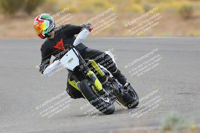 media/Nov-04-2023-2WTD (Sat) [[147bbb9217]]/B Group/1220pm (Outside Turn 2)/